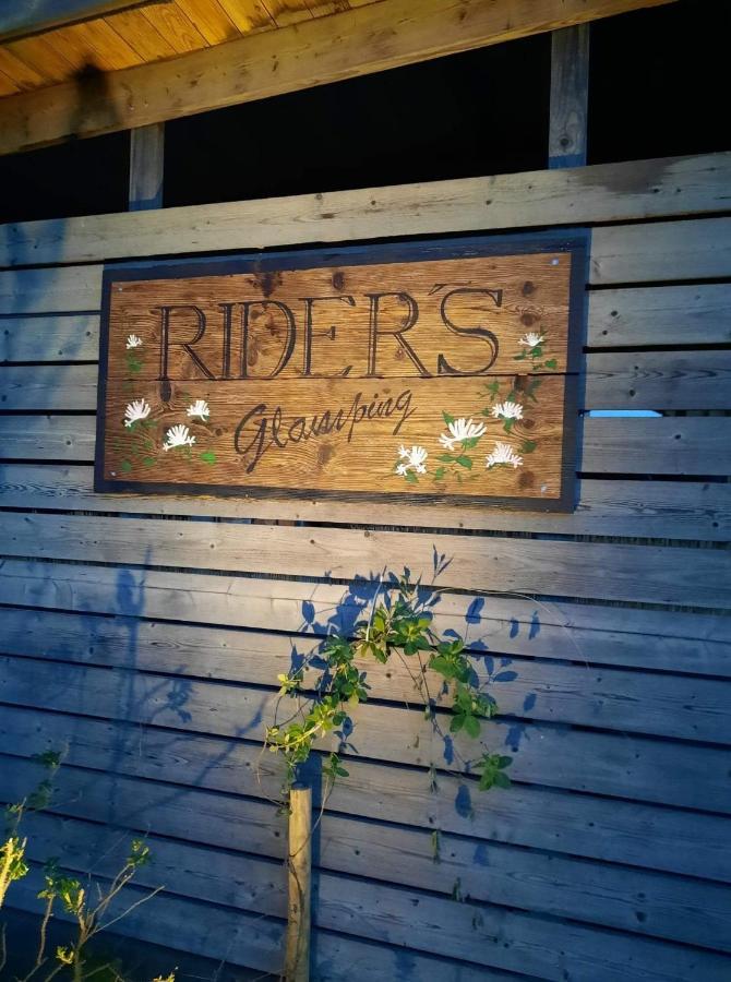 Hotel Rider'S Glamping Back Exteriér fotografie